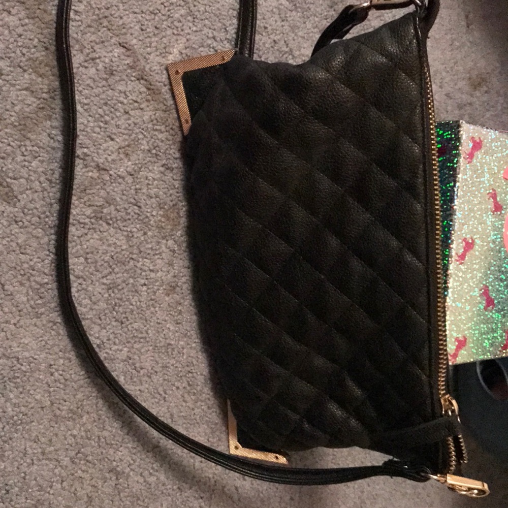 Black Purse